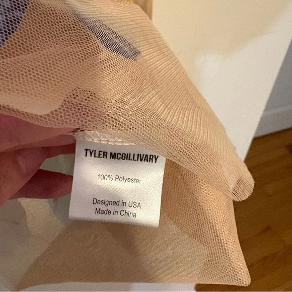 Tyler McGillivary Elsa sheer flowers long sleeve top in sand - Picture 7 of 8